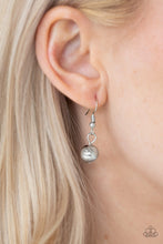 Load image into Gallery viewer, PAPARAZZI Chroma Drama - Black