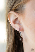 Load image into Gallery viewer, PAPARAZZI Posh Boss - Black 630