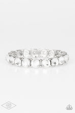 Load image into Gallery viewer, PAPARAZZI Sugar-Coated Sparkle - White 1152