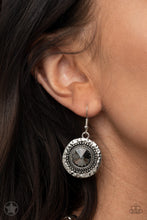 Load image into Gallery viewer, PAPARAZZI Global Glamour 1058