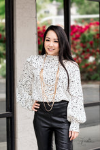 Load image into Gallery viewer, PAPARAZZI Commanding ZI COLLECTION 2020