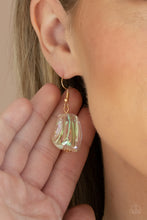 Load image into Gallery viewer, PAPARAZZI Iridescently Ice Queen - Gold 979