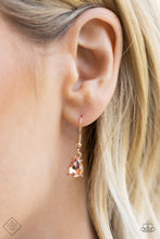 Load image into Gallery viewer, PAPARAZZI Completely Captivated - Rose Gold Necklace