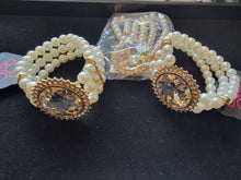 Load image into Gallery viewer, Speechless Sparkle Pearl Bracelet (gold)
