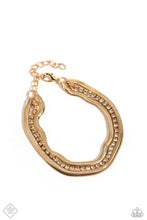 Load image into Gallery viewer, PAPARAZZI SQUARE Treasure - Gold BRACELETS
