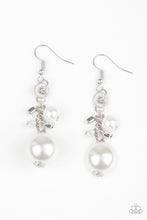 Load image into Gallery viewer, PAPARAZZI Timelessly Traditional - White 455
