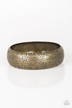 Load image into Gallery viewer, PAPARAZZI Garden Villa - Brass
