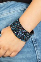 Load image into Gallery viewer, PAPARAZZI Rhinestone Runway - Multi
