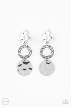 Load image into Gallery viewer, PAPARAZZI Torrid Trinket - Silver
