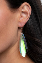 Load image into Gallery viewer, PAPARAZZI Holographic Glamour - Multi EARRINGS

