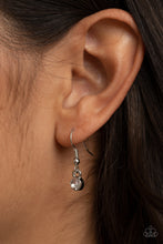 Load image into Gallery viewer, PAPARAZZI Crystal Cosmos - Green
