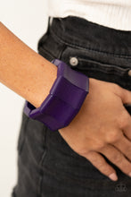 Load image into Gallery viewer, PAPARAZZI Caribbean Couture - Purple Bracelet
