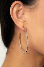 Load image into Gallery viewer, PAPARAZZI Basic Bombshell - Silver 530
