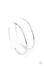 Load image into Gallery viewer, PAPARAZZI Basic Bombshell - Silver 530

