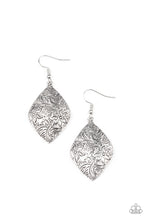 Load image into Gallery viewer, PAPARAZZI Flauntable Florals - Silver 724
