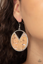 Load image into Gallery viewer, PAPARAZZI Nod to Nature - White EARRINGS
