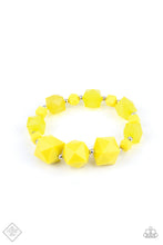 Load image into Gallery viewer, PAPARAZZI Trendsetting Tourist - Yellow
