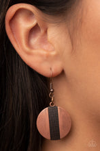 Load image into Gallery viewer, PAPARAZZI Metallic Enchantress - Copper NECKLACES
