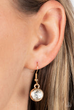 Load image into Gallery viewer, PAPARAZZI Elegantly Elite - Gold NECKLACE
