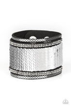 Load image into Gallery viewer, PAPARAZZI Heads or Mermaid Tails - silver
