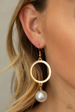 Load image into Gallery viewer, PAPARAZZI SoHo Solo Gold Earrings
